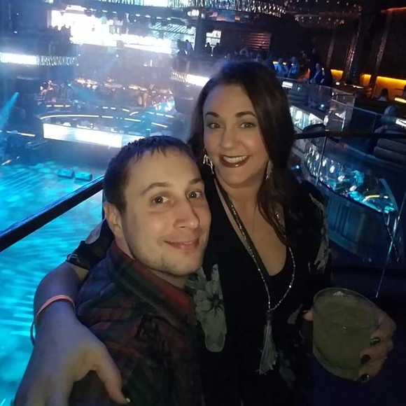 Meet your Posher, Carissa - Picture 1 of 1